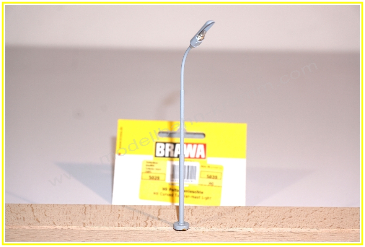 Brawa 5020 Single curved arm light, H0-gauge